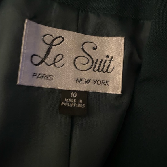 Le Suit 2 piece suit jacket and skirt women size 10 - Picture 12 of 14